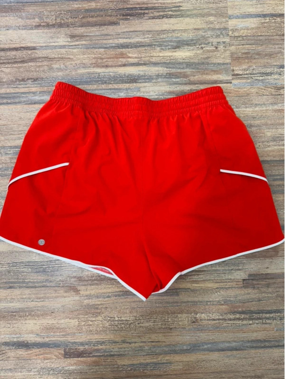 Calia shorts best fits a medium